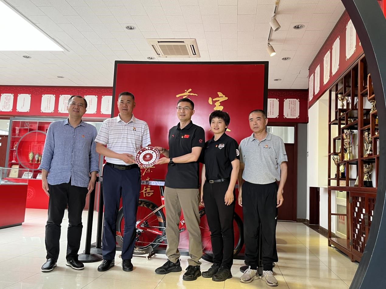 bb7d5b9e8659497b80a18d37d6053ec3.jpg bb7d5b9e8659497b80a18d37d6053ec3.jpg